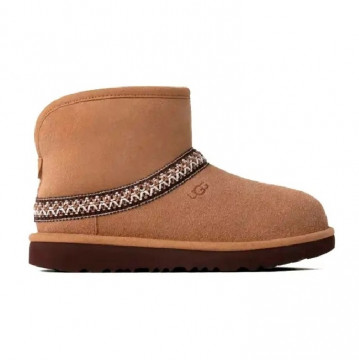 UGG Classic Mini Crescent Chestnut