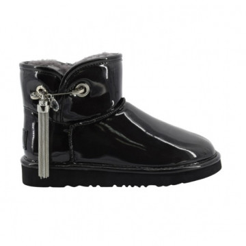 UGG L&C Black