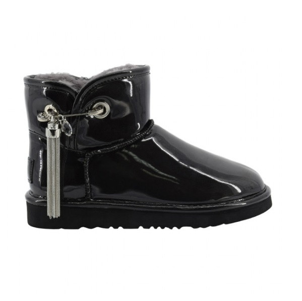 UGG L&C Black