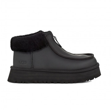 UGG Funkette Boot Black Leather